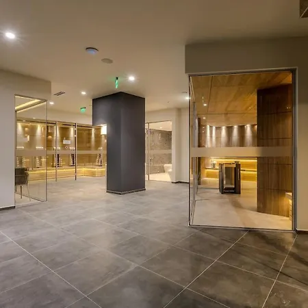 Pirin Sense Charm - Free Parking